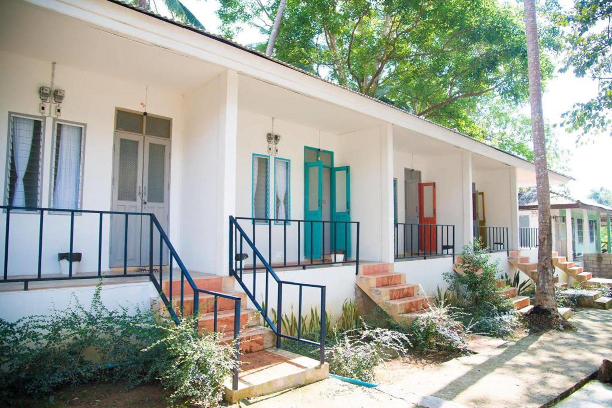 Sleepyowl Hostel Ban Bang Bao  Dış mekan fotoğraf